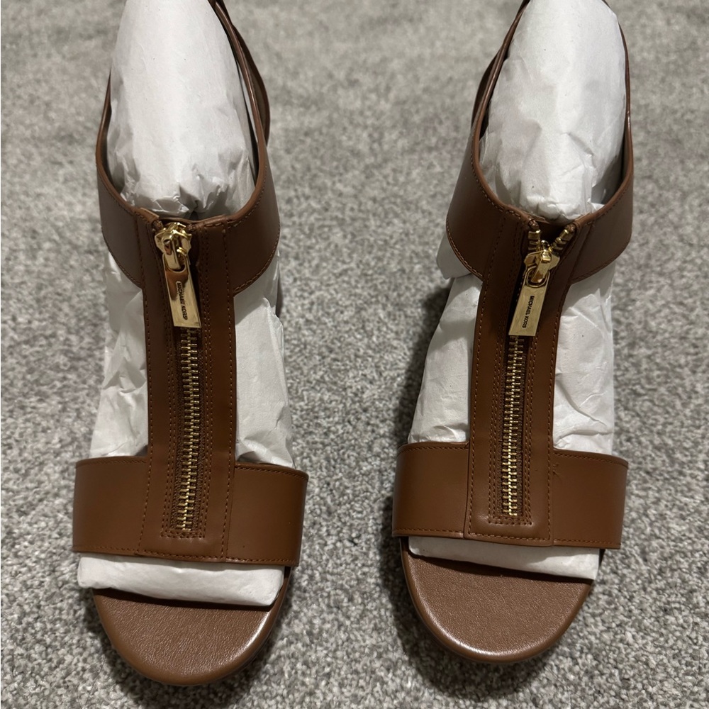 MICHAEL Michael Kors Brown T-Strap Sandals with Gold Zipper